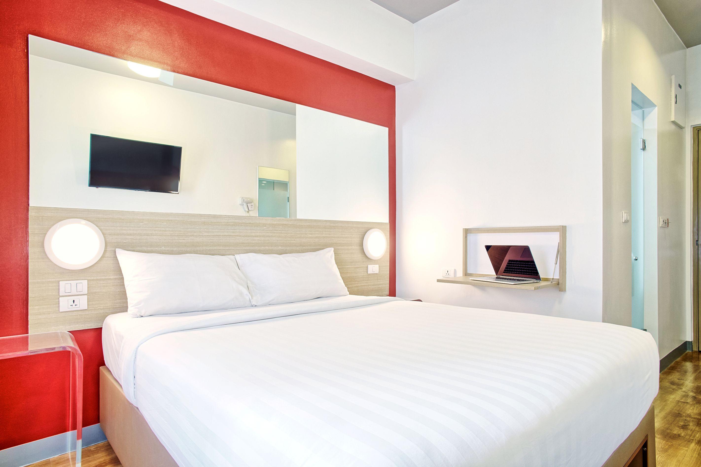 Red Planet Makati Amorsolo Makati City Exteriör bild