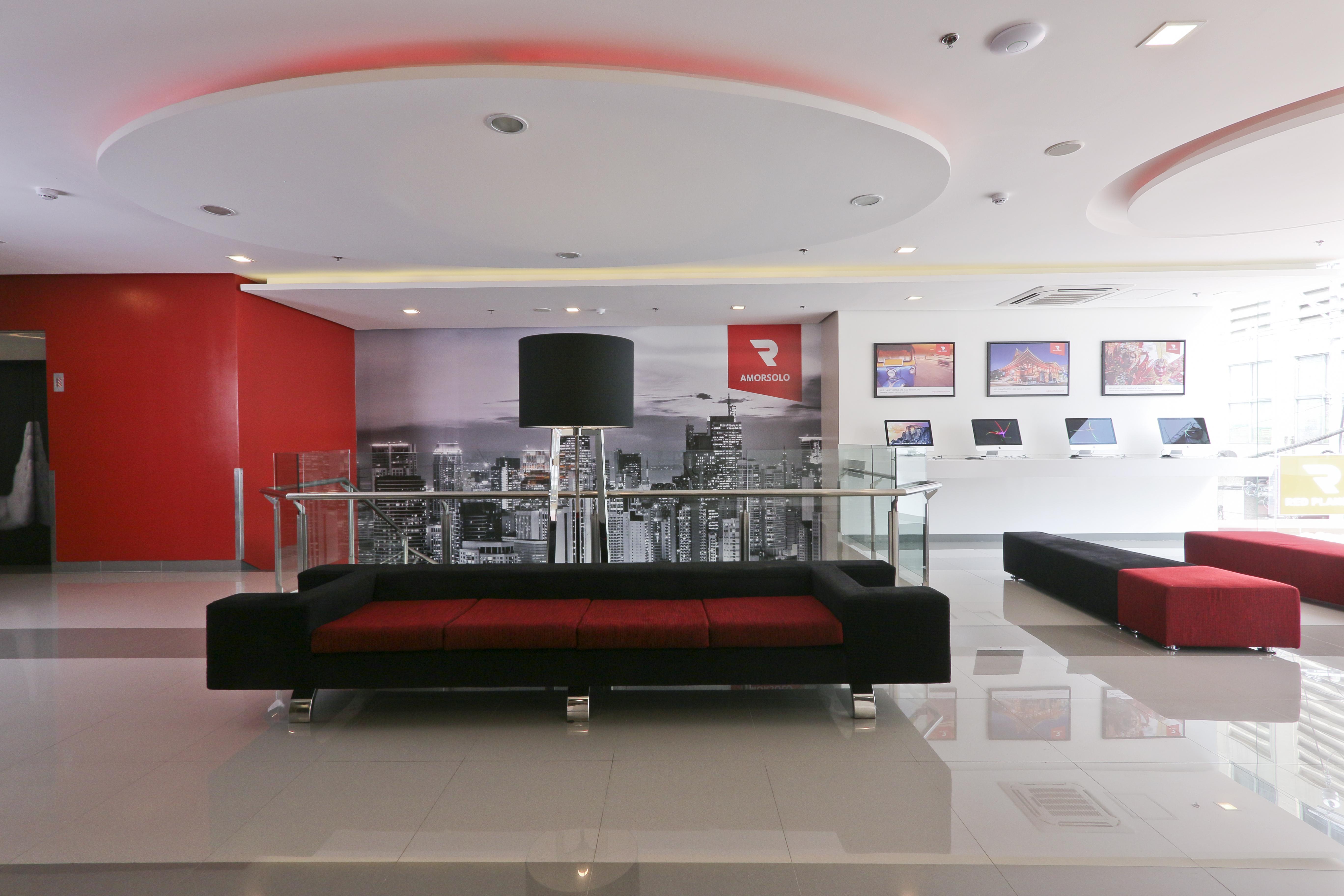 Red Planet Makati Amorsolo Makati City Exteriör bild